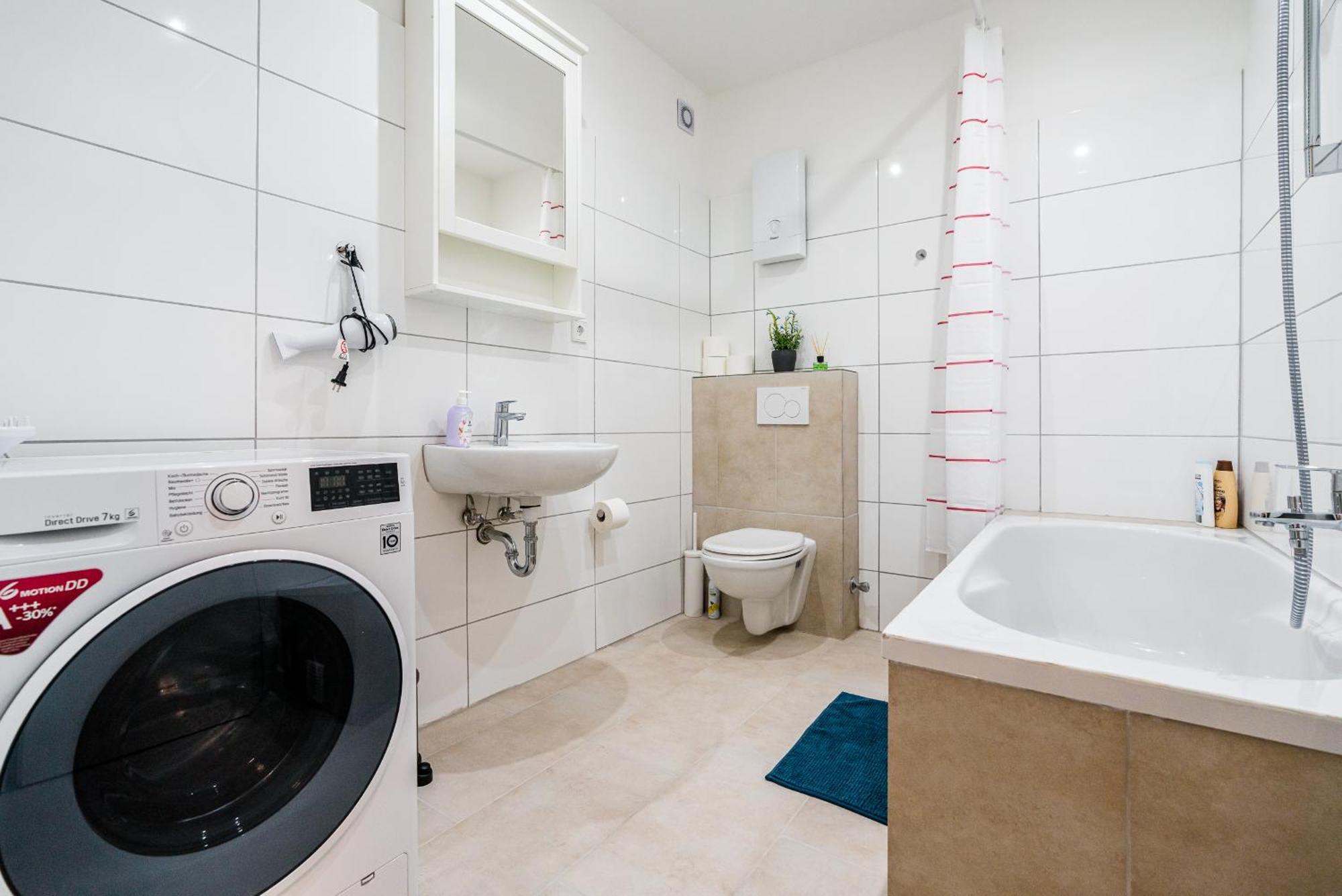 Comodo Apartments Solingen Dış mekan fotoğraf